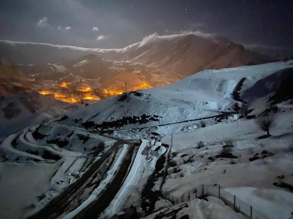 Askireg Hotel Tunceli Екстер'єр фото